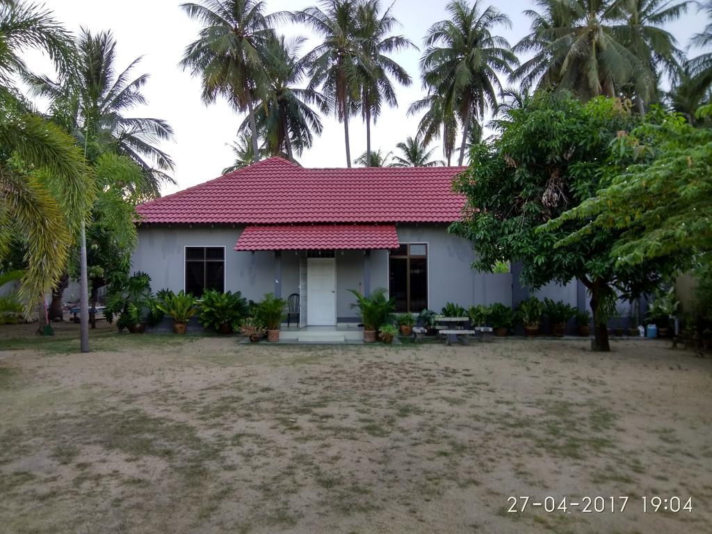 Relaxs Homestay Кота Бару Екстериор снимка