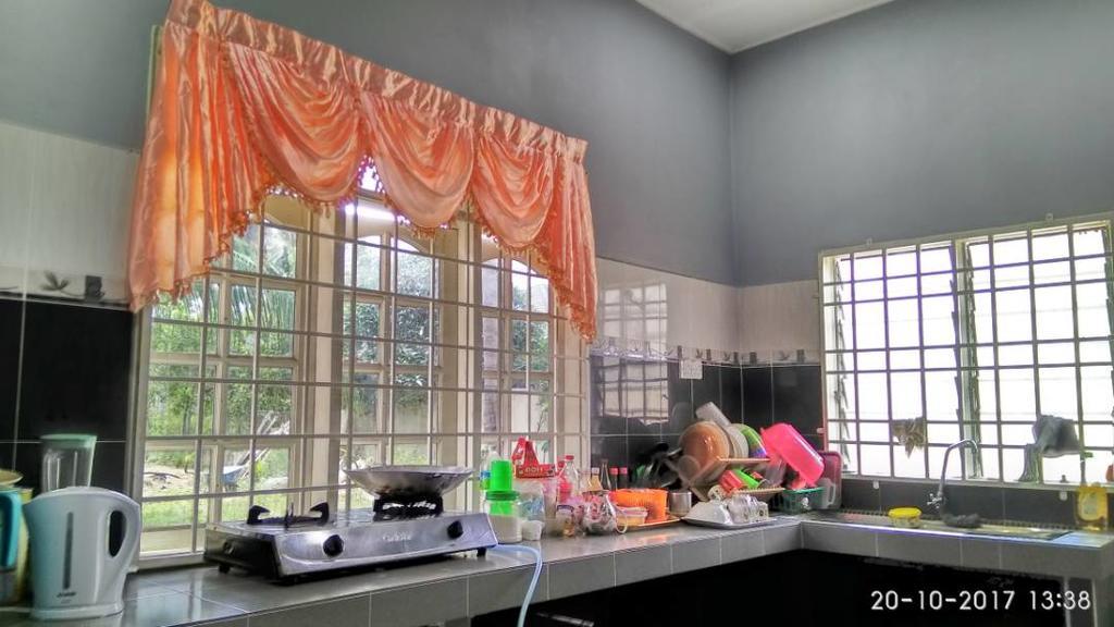 Relaxs Homestay Кота Бару Екстериор снимка